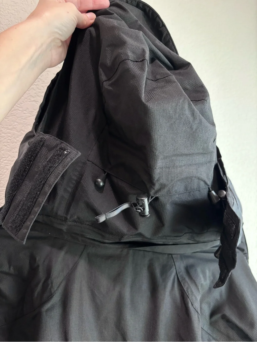 Men’s North Face Summit Series Gore-Tex XCR Waterproof Shell Jacket Black